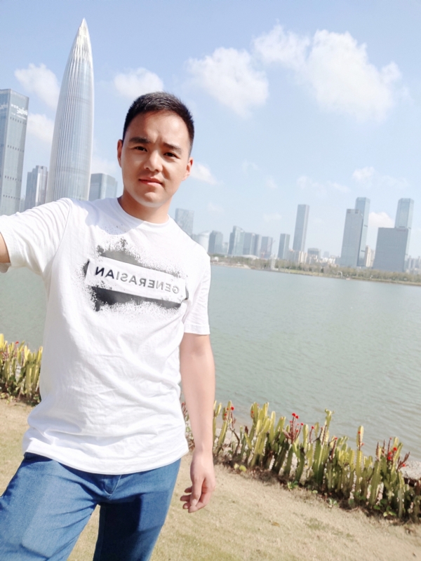 许仙敢睡蛇的第一张照片--黑龙江闪婚服务中心