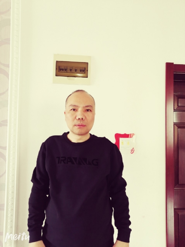 酒香四溢的第三张照片--黑龙江闪婚服务中心