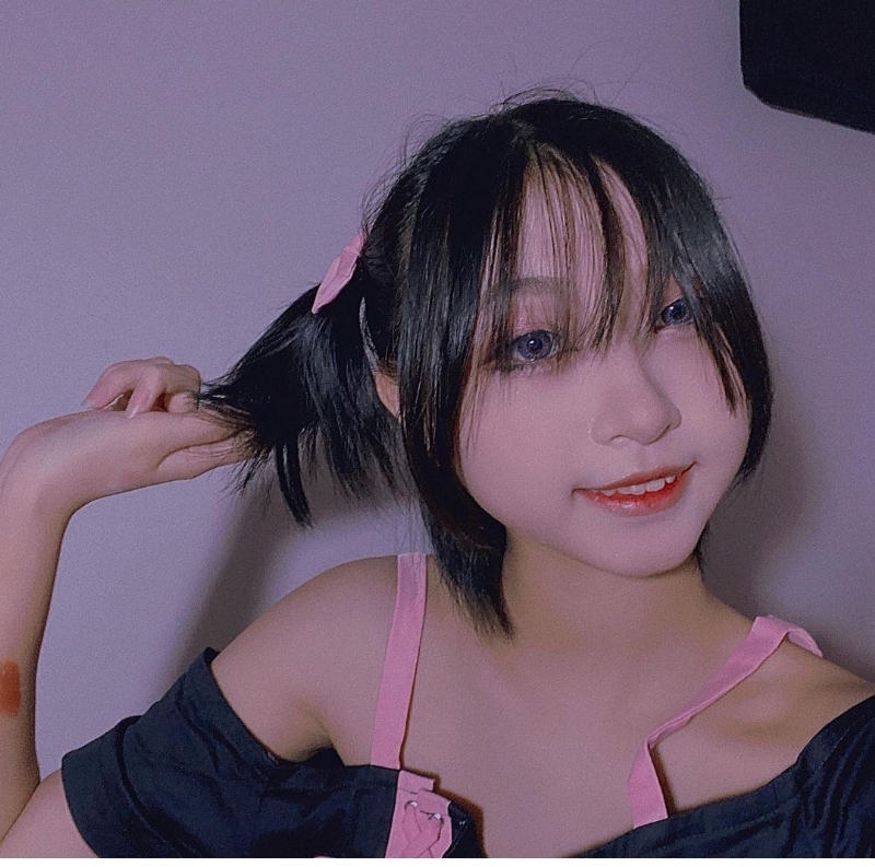 许洛的第一张照片--黑龙江闪婚服务中心