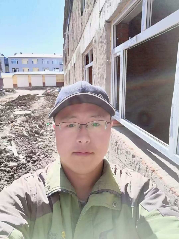 旭日东升的第一张照片--黑龙江闪婚服务中心