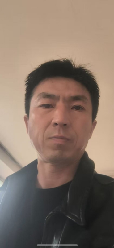 英峰的第一张照片--黑龙江闪婚服务中心